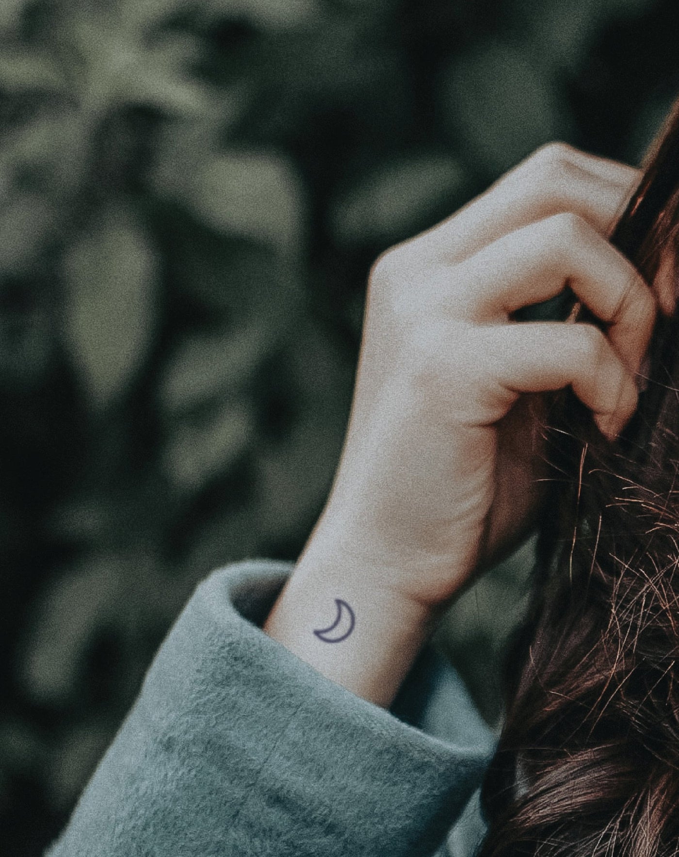 Moon - Semi-Permanent Tattoo